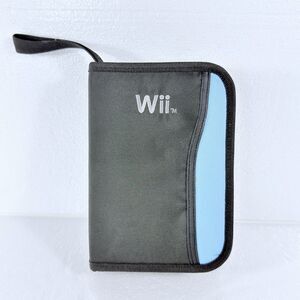 Nintendo Wii Travel Carrying Case 8in Black Blue Wrist Strap Padded Remotes Game